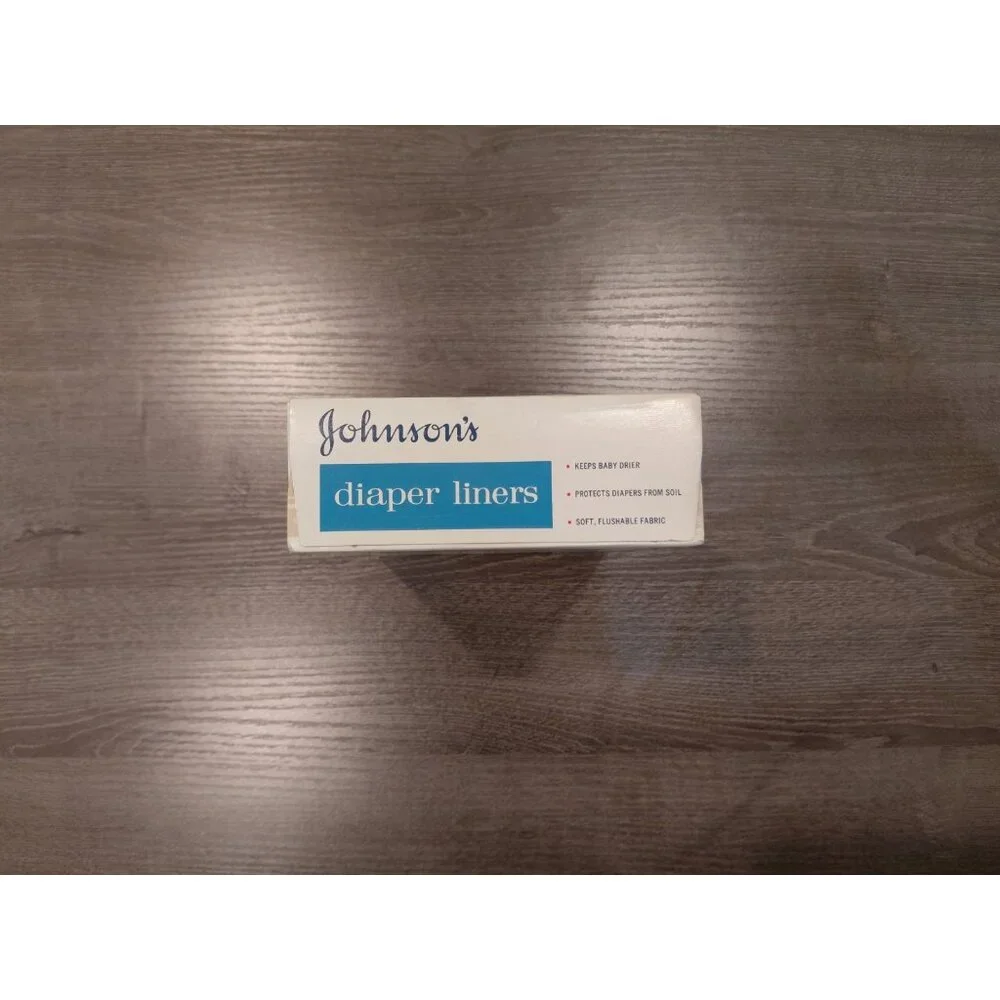 Vintage‎ 70s Johnson's Diaper Liners 60 Count Box Sealed Discontinued Deadstock